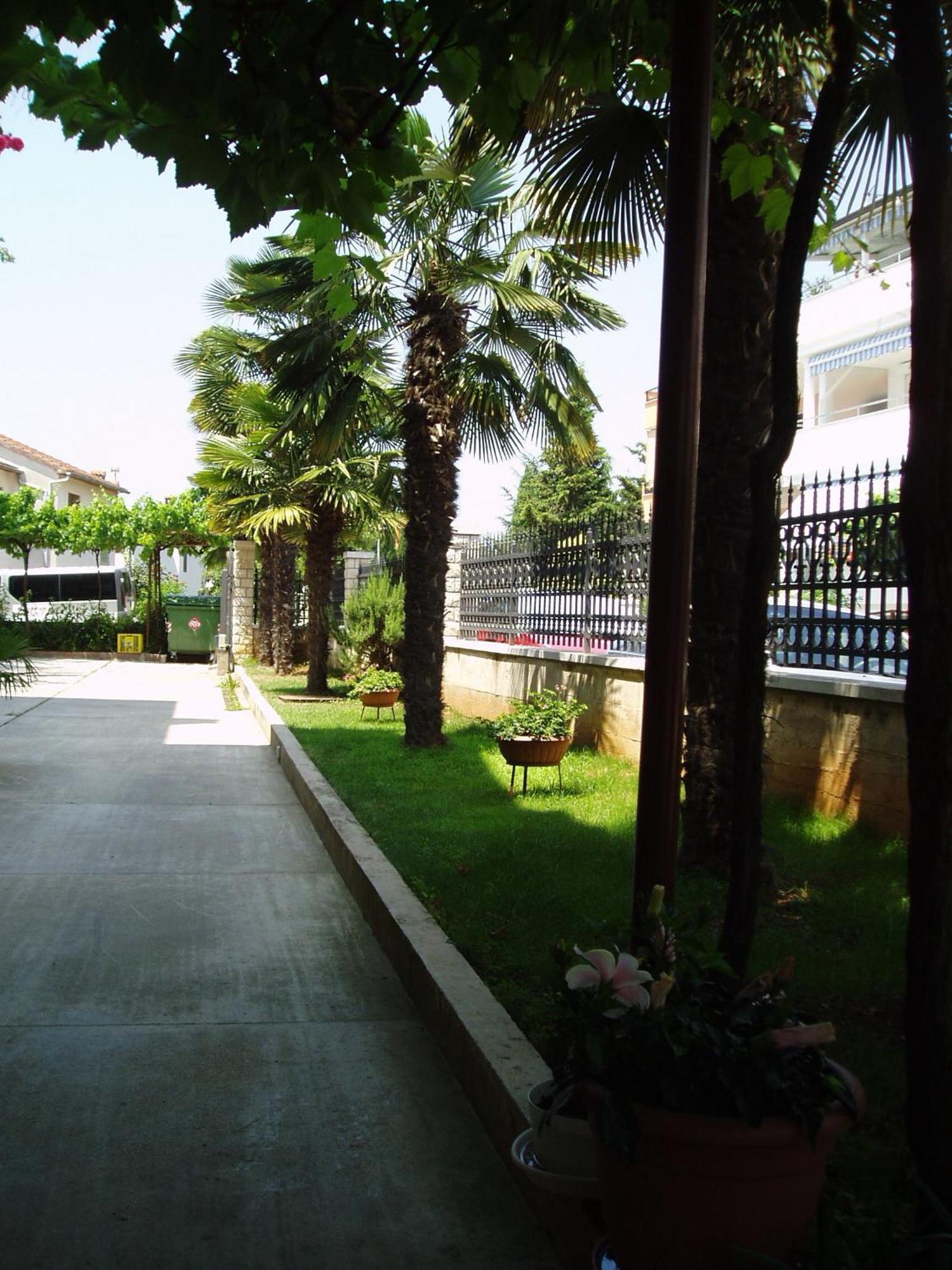 Apartments Modrusan Rovinj Exterior photo