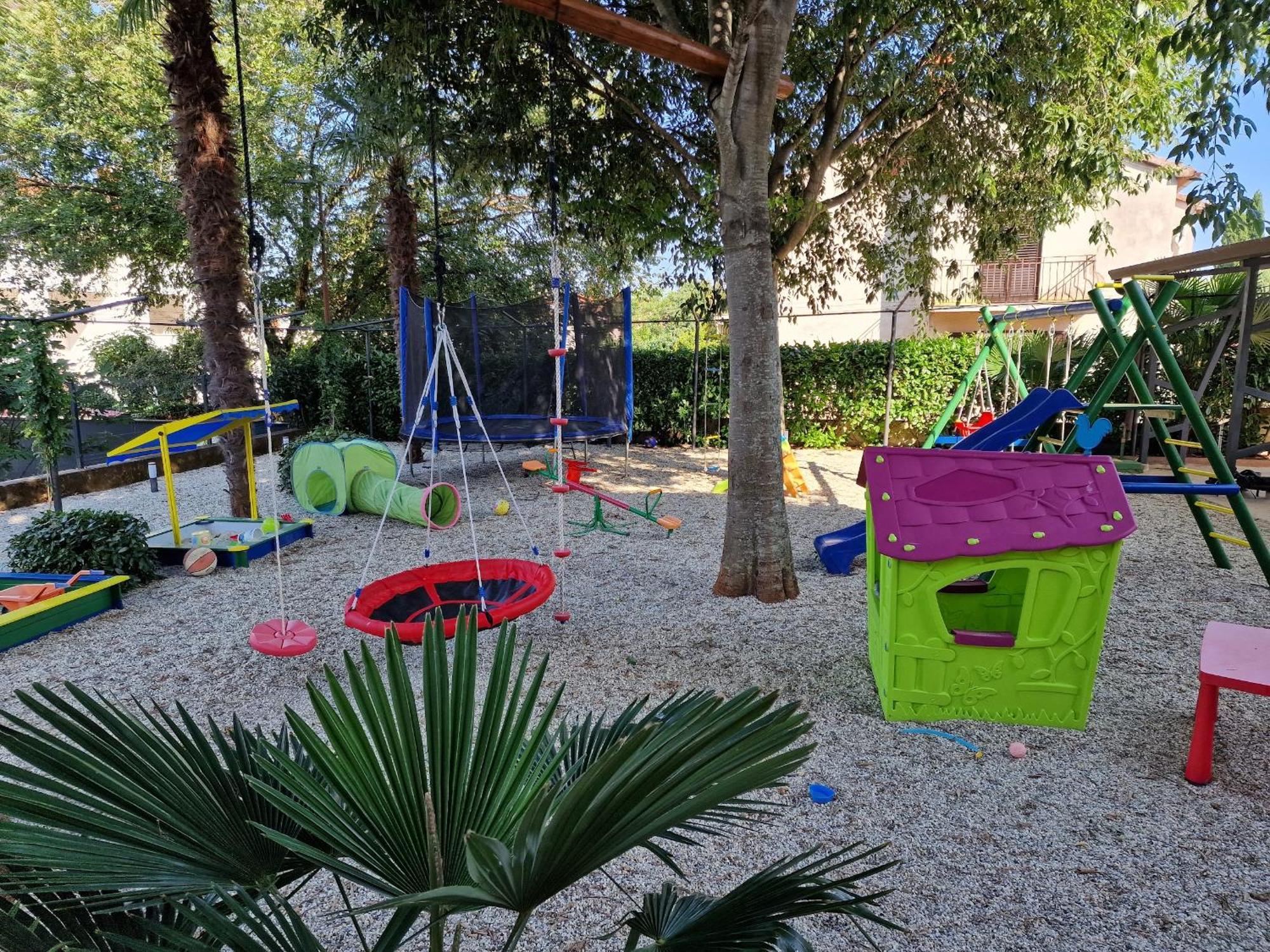 Apartments Modrusan Rovinj Exterior photo