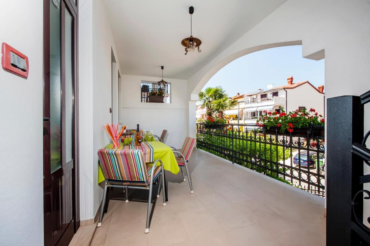 Apartments Modrusan Rovinj Exterior photo